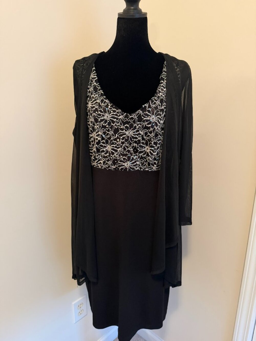 The Black Cocktail dress by Connected in size 10